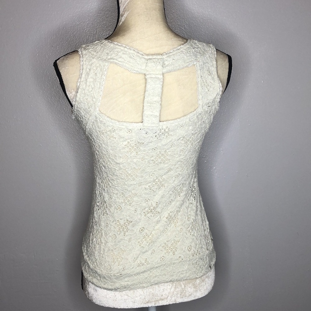 Crochet top - Picture 5 of 8